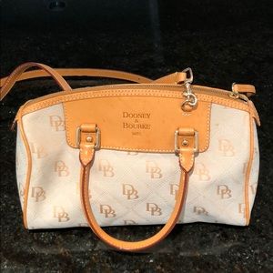 Dooney & Bourke Crossbody Bag